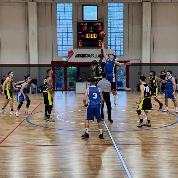 https://www.basketmarche.it/immagini_articoli/01-04-2024/pallacanestro-orvieto-espugna-campo-ternana-basket-600.jpg