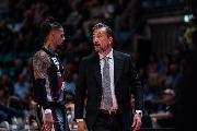 https://www.basketmarche.it/immagini_articoli/01-12-2023/virtus-coach-luca-banchi-siamo-molto-delusi-120.jpg