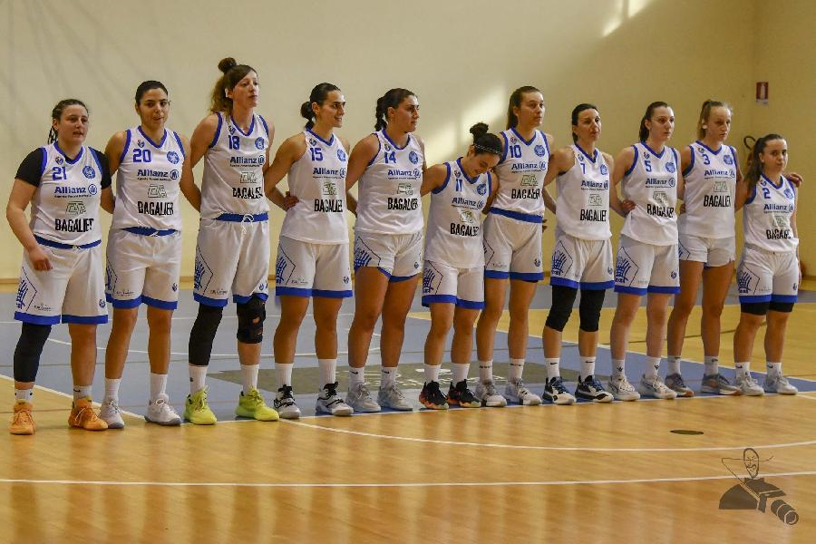 https://www.basketmarche.it/immagini_articoli/02-05-2025/feba-civitanova-pronta-iniziare-serie-virtus-academy-benevento-600.jpg
