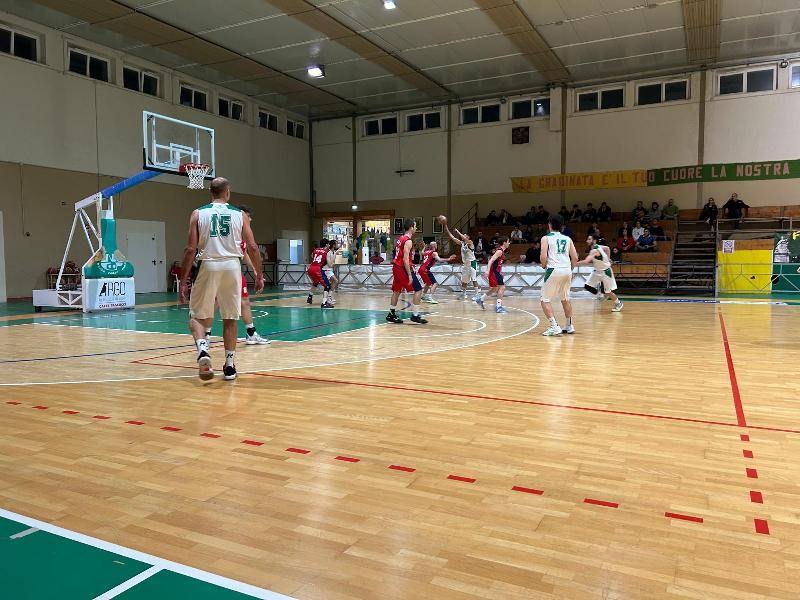 https://www.basketmarche.it/immagini_articoli/02-05-2025/playoff-chem-virtus-porto-giorgio-espugna-campo-basket-vadese-600.jpg