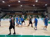 https://www.basketmarche.it/immagini_articoli/02-12-2023/macerata-scontro-diretto-campo-crispino-basket-120.jpg