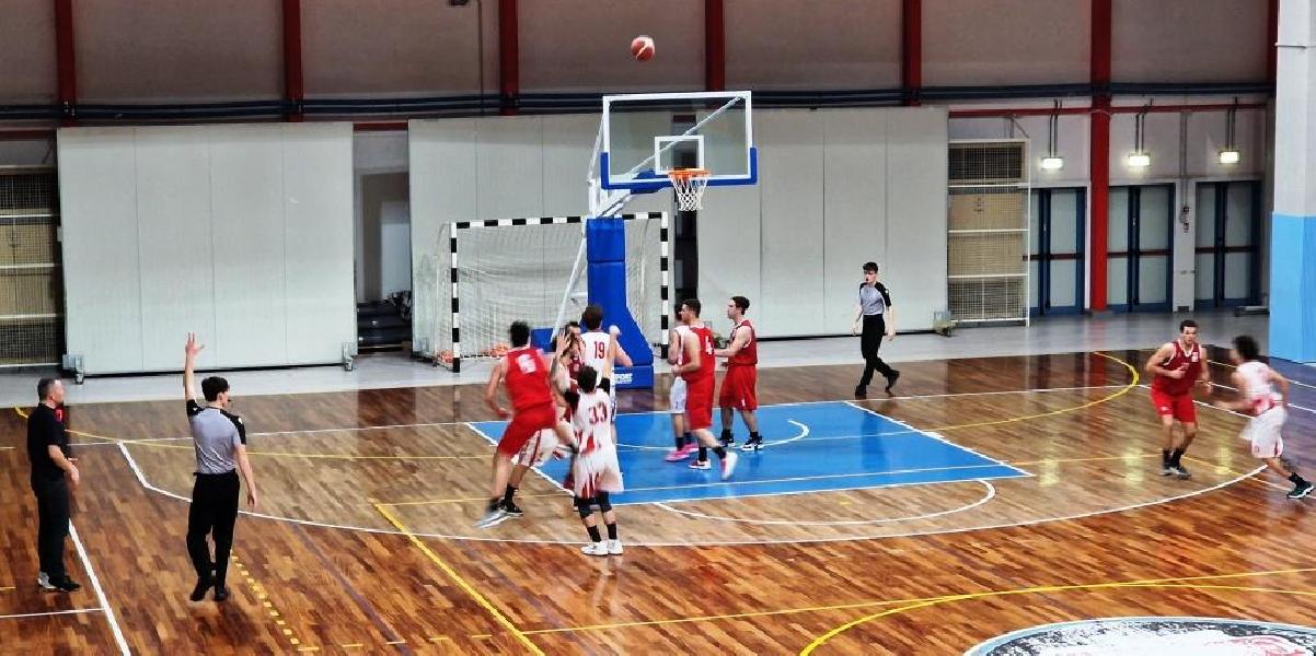 https://www.basketmarche.it/immagini_articoli/03-03-2024/amatori-severino-pallacanestro-pedaso-arriva-vittoria-consecutiva-600.jpg