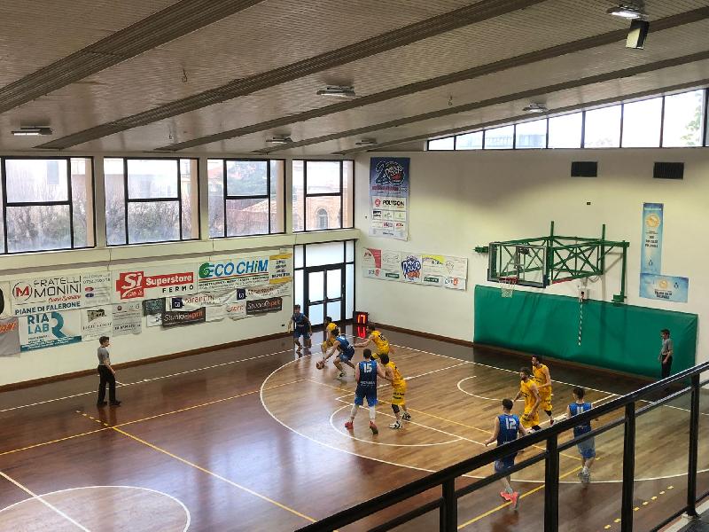 https://www.basketmarche.it/immagini_articoli/03-04-2022/basket-fermo-doma-finale-resistenze-grottammare-basketball-600.jpg