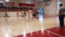 https://www.basketmarche.it/immagini_articoli/03-05-2025/playoff-cannara-basket-supera-basket-spello-sioux-semifinale-120.jpg