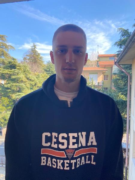 https://www.basketmarche.it/immagini_articoli/05-03-2021/ufficiale-filip-pavicevic-giocatore-tigers-cesena-600.jpg