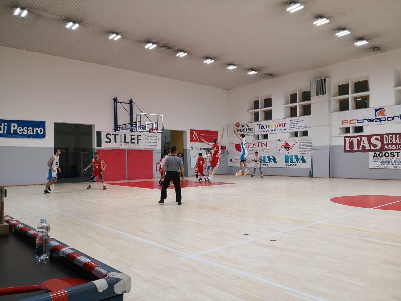 https://www.basketmarche.it/immagini_articoli/05-03-2022/basket-giovane-pesaro-supera-basket-tolentino-ottimo-quarto-600.jpg