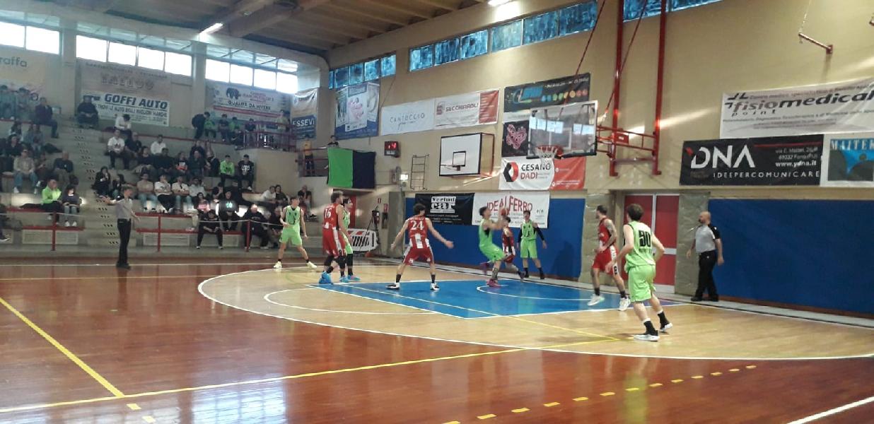 https://www.basketmarche.it/immagini_articoli/05-04-2025/basket-auximum-osimo-passa-campo-marotta-basket-600.jpg