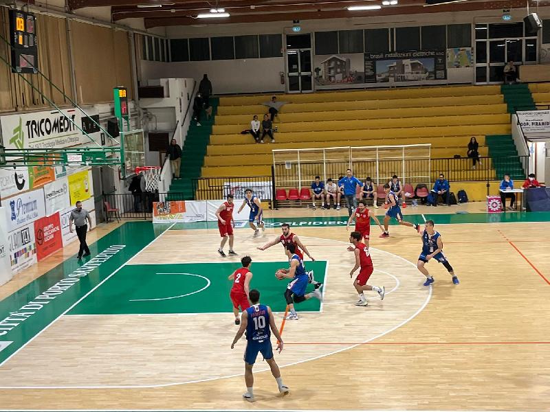 https://www.basketmarche.it/immagini_articoli/05-05-2022/playoff-boys-fabriano-espugnano-campo-sporting-pselpidio-vanno-semifinale-600.jpg