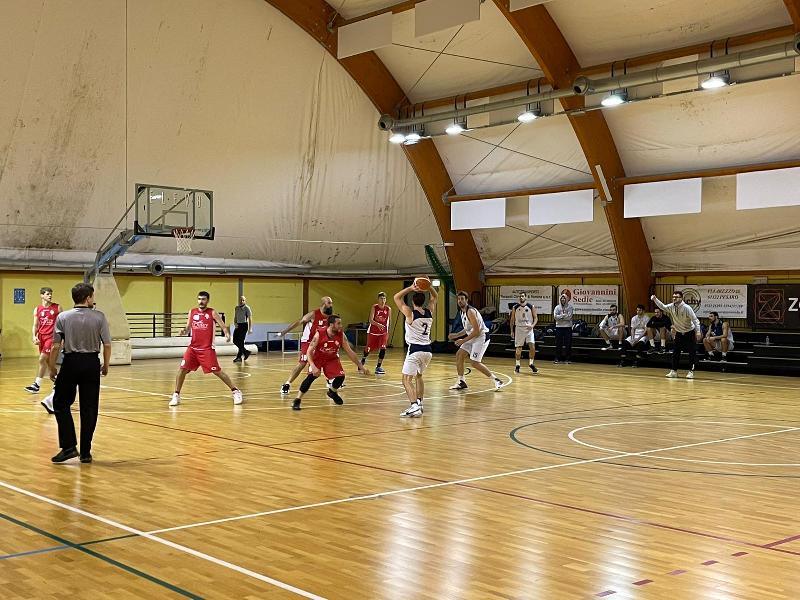 https://www.basketmarche.it/immagini_articoli/05-05-2022/promozione-gare-gioved-nette-vittorie-urbania-pesaro-basket-600.jpg