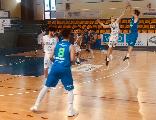 https://www.basketmarche.it/immagini_articoli/05-06-2021/wispone-taurus-jesi-cede-schianto-quarto-viene-sconfitta-isernia-120.jpg