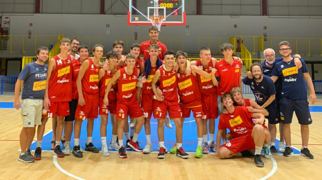 https://www.basketmarche.it/immagini_articoli/05-07-2021/eccellenza-pesaro-concede-cesenatico-vince-titolo-interregionale-600.jpg