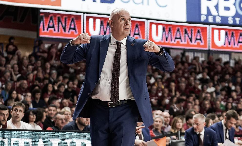 https://www.basketmarche.it/immagini_articoli/05-09-2023/reyer-coach-spahija-abbiamo-davanti-lunga-strada-percorrere-tanto-lavoro-diventare-migliori-600.jpg