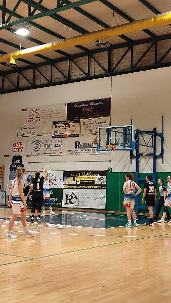 https://www.basketmarche.it/immagini_articoli/06-04-2025/basket-2000-senigallia-ritrova-vittoria-campo-pallacanestro-femminile-prato-600.jpg