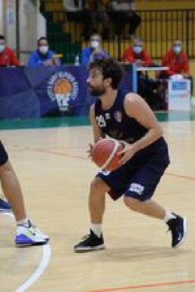 https://www.basketmarche.it/immagini_articoli/06-11-2021/sporting-pselpidio-ponte-morrovalle-arriva-vittoria-consecutiva-600.jpg