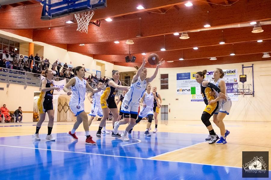 https://www.basketmarche.it/immagini_articoli/07-05-2019/femminile-playoff-feba-civitanova-pronta-gara-semifinale-andros-palermo-600.jpg