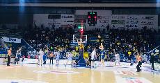 https://www.basketmarche.it/immagini_articoli/08-05-2019/serie-playoff-poderosa-montegranaro-supera-brivido-latina-conquista-quarti-120.jpg