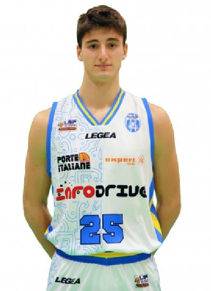 https://www.basketmarche.it/immagini_articoli/08-05-2022/orlandina-basket-perfettamente-riuscito-operazione-tendine-achille-francesco-reggiani-600.jpg