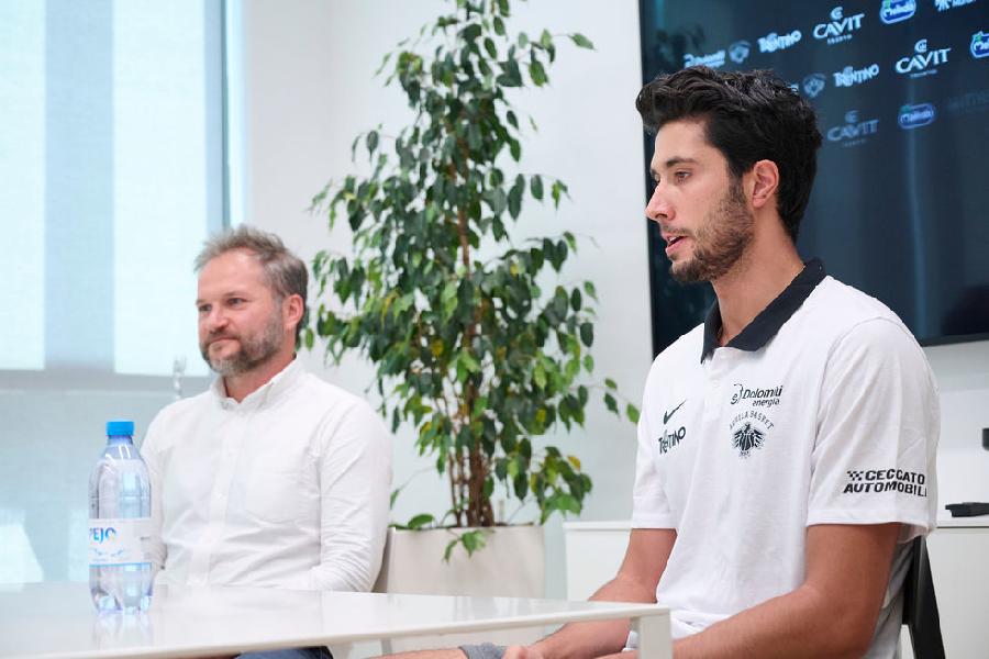 https://www.basketmarche.it/immagini_articoli/08-09-2023/aquila-trento-davide-alviti-essere-grandissima-opportunit-vero-privilegio-600.jpg