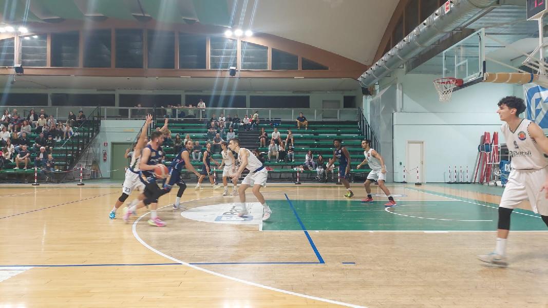 https://www.basketmarche.it/immagini_articoli/08-10-2023/montemarciano-incassa-prima-sconfitta-stagionale-600.jpg