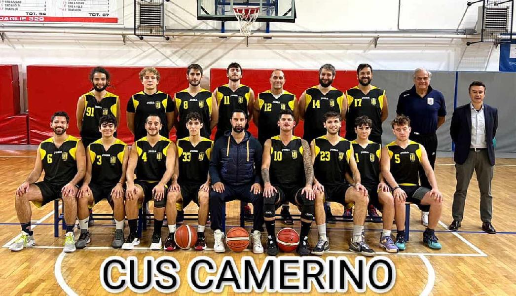 https://www.basketmarche.it/immagini_articoli/09-03-2023/camerino-espugna-pedaso-anticipo-conferma-primato-classifica-600.jpg