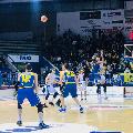 https://www.basketmarche.it/immagini_articoli/09-05-2019/poderosa-montegranaro-conquista-quarti-parole-coach-pancotto-matteo-malermo-120.jpg