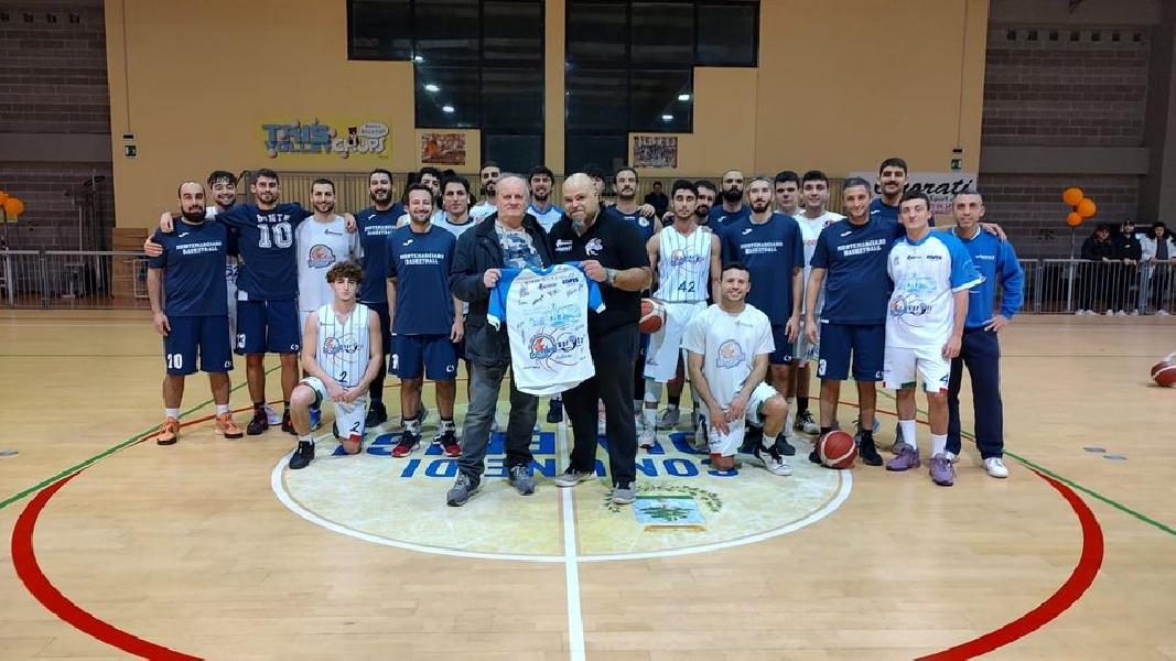 https://www.basketmarche.it/immagini_articoli/10-01-2024/montemarciano-espugna-campo-sprjtz-camerata-picena-600.jpg