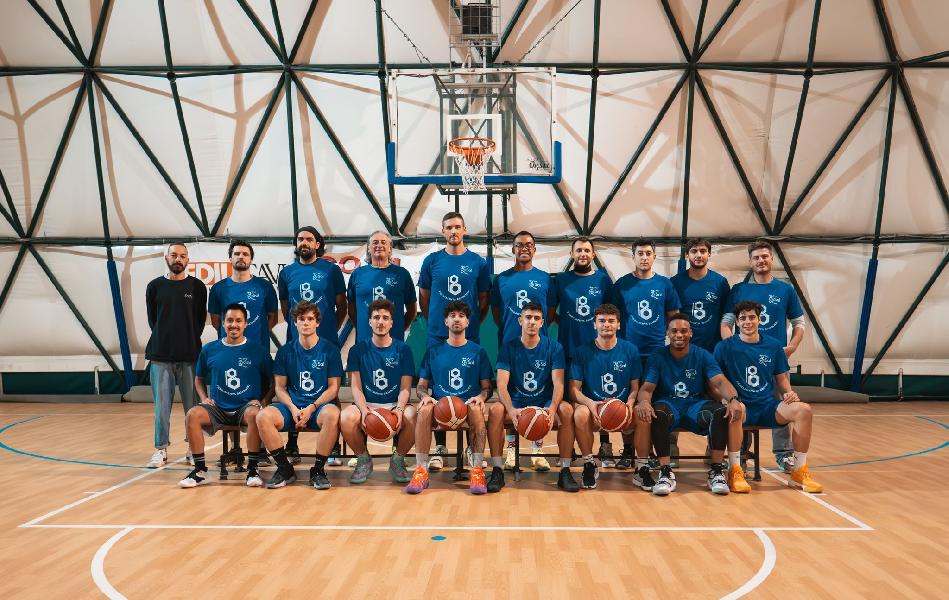 https://www.basketmarche.it/immagini_articoli/10-04-2025/orsal-ancona-supera-castelfidardo-conquista-vittoria-consecutiva-600.jpg