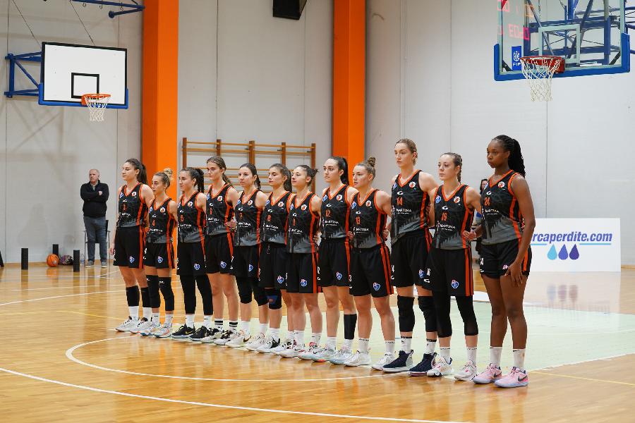 https://www.basketmarche.it/immagini_articoli/10-12-2023/basket-girls-ancona-sconfitto-casa-pallacanestro-treviso-600.jpg