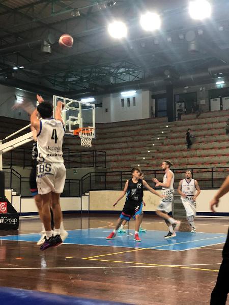 https://www.basketmarche.it/immagini_articoli/11-10-2023/foligno-basket-felicetti-speriamo-questa-vittoria-buon-auspicio-futuro-600.jpg