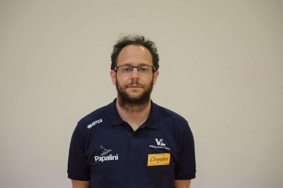 https://www.basketmarche.it/immagini_articoli/12-03-2025/real-pesaro-coach-luminati-hanno-fatto-vedere-buone-cose-siamo-contenti-fiduciosi-finale-stagione-600.jpg