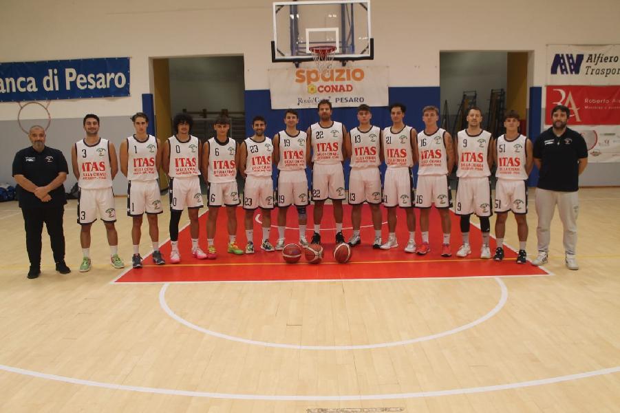 https://www.basketmarche.it/immagini_articoli/12-04-2025/playout-basket-giovane-pesaro-domina-primo-round-vigor-matelica-600.jpg