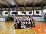 https://www.basketmarche.it/immagini_articoli/12-06-2022/milwaukee-becks-montegranaro-festeggiano-promozione-serie-120.jpg