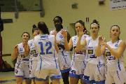 https://www.basketmarche.it/immagini_articoli/13-02-2023/feba-civitanova-batte-pink-basket-terni-chiude-comando-regular-season-120.jpg