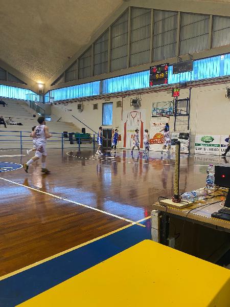 https://www.basketmarche.it/immagini_articoli/13-03-2023/pallacanestro-ellera-espugna-volata-campo-orvieto-basket-600.jpg