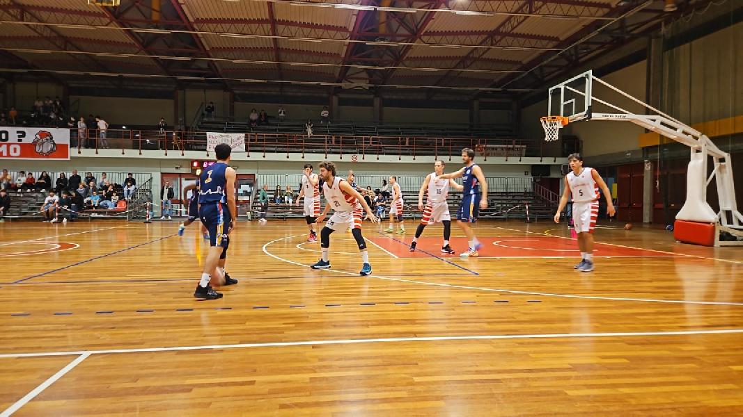 https://www.basketmarche.it/immagini_articoli/13-04-2024/montemarciano-ritrova-vittoria-campo-basket-tolentino-600.jpg