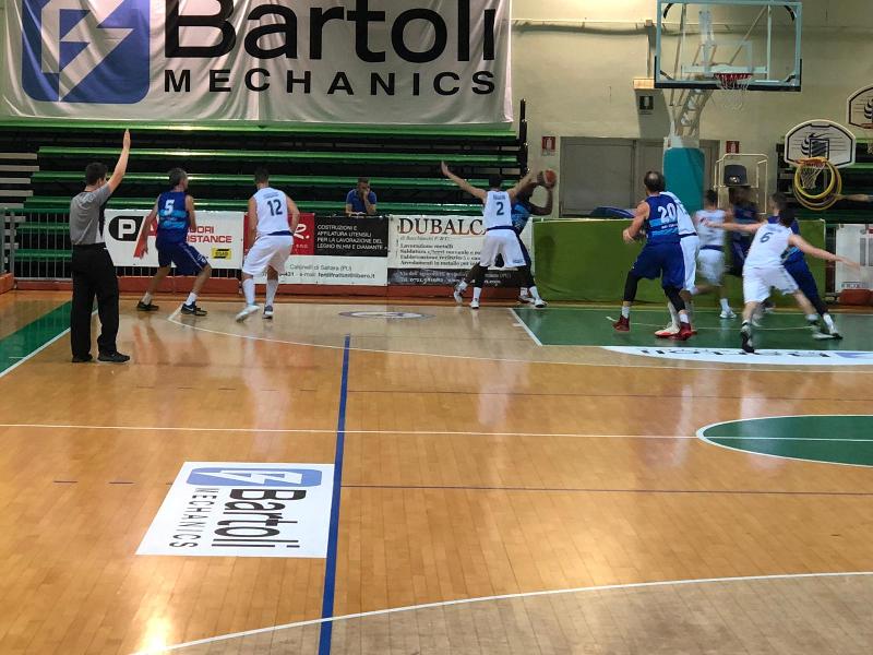 https://www.basketmarche.it/immagini_articoli/13-10-2019/pallacanestro-titano-marino-mani-vuote-trasferta-fossombrone-600.jpg