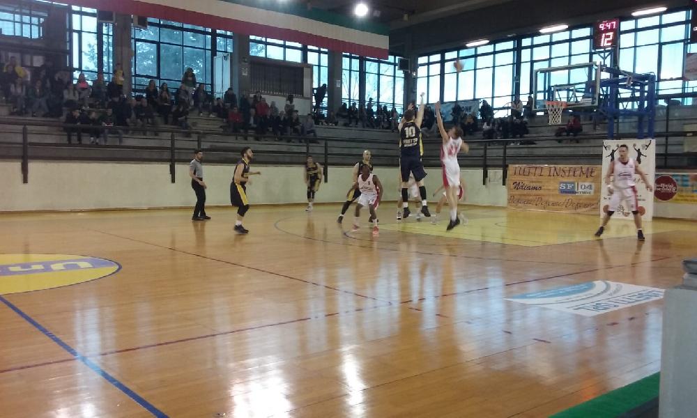 https://www.basketmarche.it/immagini_articoli/14-04-2019/silver-playout-gara-campli-porto-giorgio-conquistano-salvezza-600.jpg