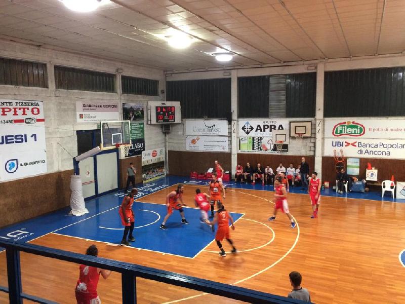 https://www.basketmarche.it/immagini_articoli/16-01-2020/anticipo-leone-ricci-chiaravalle-espugna-campo-basket-jesi-600.jpg