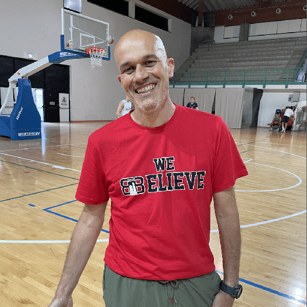 https://www.basketmarche.it/immagini_articoli/16-06-2021/ufficiale-francesco-bettazzi-allenatore-bologna-basket-2016-600.png