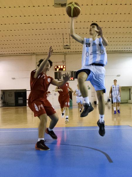 https://www.basketmarche.it/immagini_articoli/17-01-2020/under-gold-bella-vittoria-basket-passignano-basket-gualdo-600.jpg