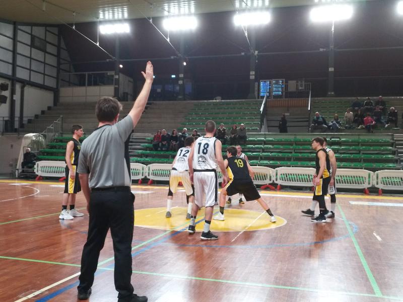https://www.basketmarche.it/immagini_articoli/17-03-2019/netta-vittoria-atomika-basket-spoleto-deruta-basket-600.jpg