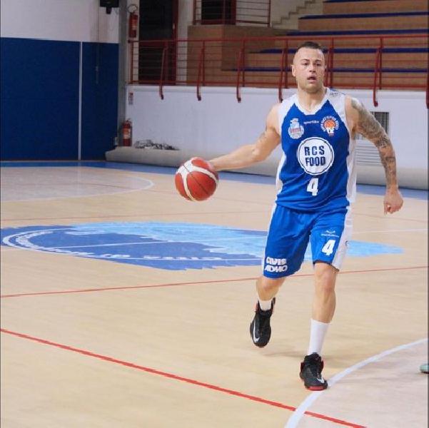 https://www.basketmarche.it/immagini_articoli/17-05-2023/pselpidio-basket-perfettamente-riuscito-intervento-ginocchio-diego-torresi-600.jpg