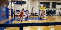 https://www.basketmarche.it/immagini_articoli/19-05-2022/serie-pugno-duro-giudice-sportivo-dopo-fatti-sfida-vuelle-pesaro-basket-auximum-120.jpg