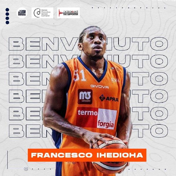 https://www.basketmarche.it/immagini_articoli/19-09-2023/ufficiale-basket-jesi-academy-inserisce-roster-francesco-ihedioha-600.jpg
