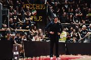 https://www.basketmarche.it/immagini_articoli/19-10-2026/virtus-bologna-coach-mumbr-vittoria-corale-stagione-lunga-abbiamo-bisogno-120.jpg