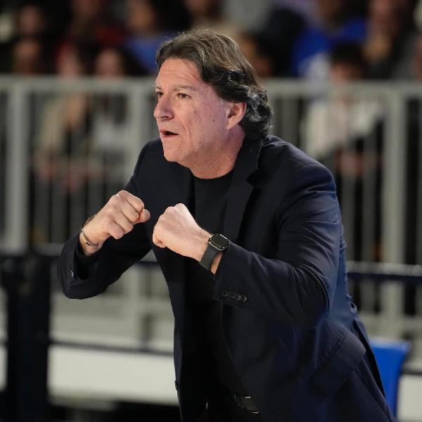 https://www.basketmarche.it/immagini_articoli/21-01-2024/ufficiale-basket-treviglio-esonera-coach-alessandro-finelli-600.jpg