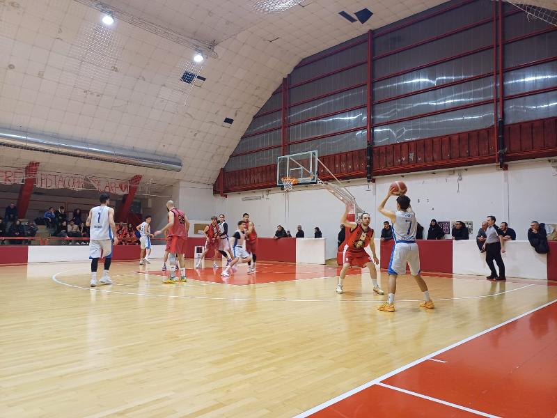 https://www.basketmarche.it/immagini_articoli/21-03-2025/basket-macerata-vince-autorit-derby-macerata-600.jpg