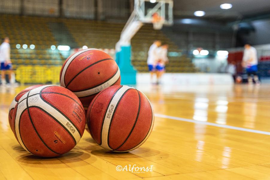 https://www.basketmarche.it/immagini_articoli/21-05-2023/serie-basket-macerata-real-basket-club-pesaro-basket-gubbio-giocheranno-promozione-unica-600.jpg