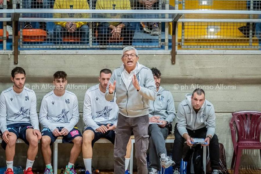 https://www.basketmarche.it/immagini_articoli/21-07-2023/ufficiale-massimo-padovano-allenatore-panthers-roseto-600.jpg