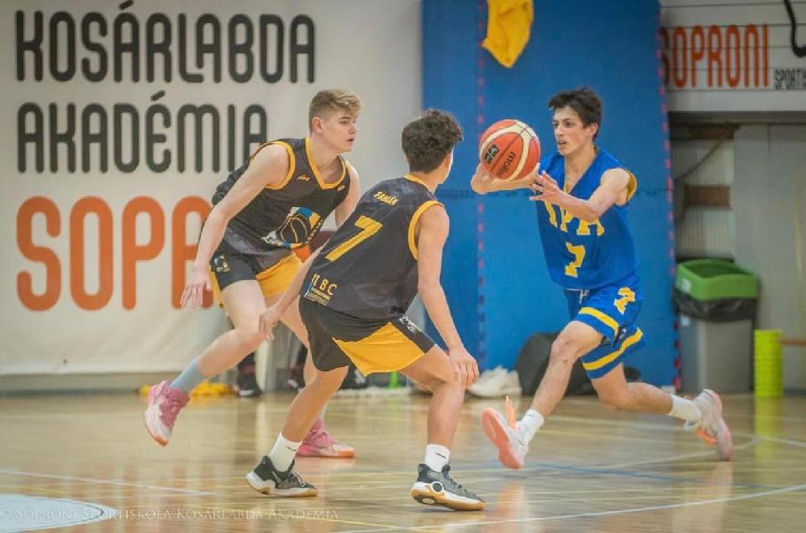 https://www.basketmarche.it/immagini_articoli/21-11-2021/chiude-vittorie-esperienza-italian-prep-academy-european-youth-basketball-league-600.jpg